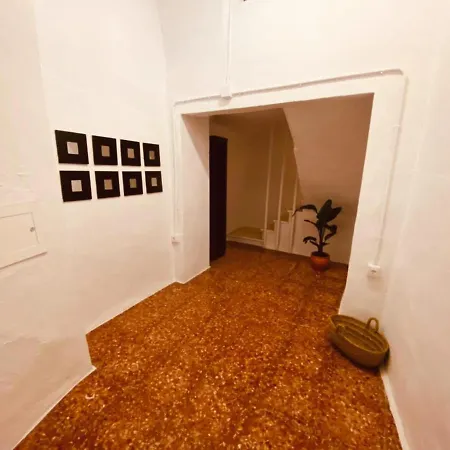 Casa En Plaza De La Corredera Con Balcon Διαμέρισμα *