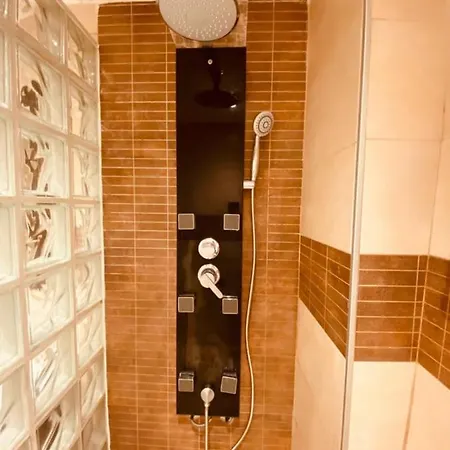 Casa En Plaza De La Corredera Con Balcon * Córdoba